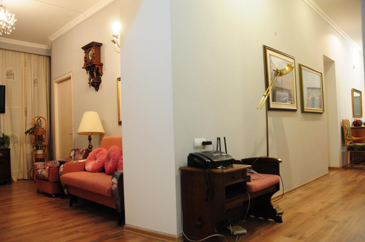 Tbilisioldhouse N52 Hostel Екстериор снимка