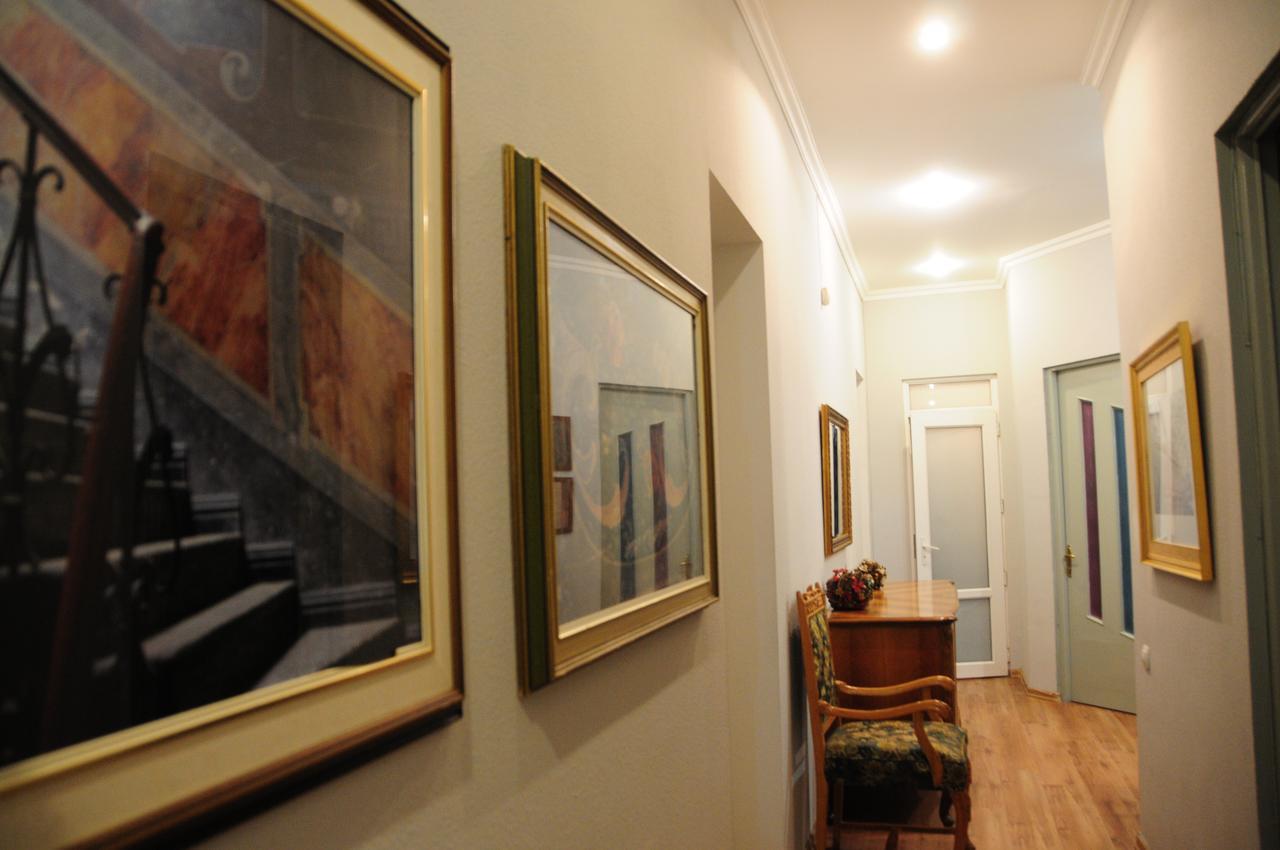 Tbilisioldhouse N52 Hostel Екстериор снимка